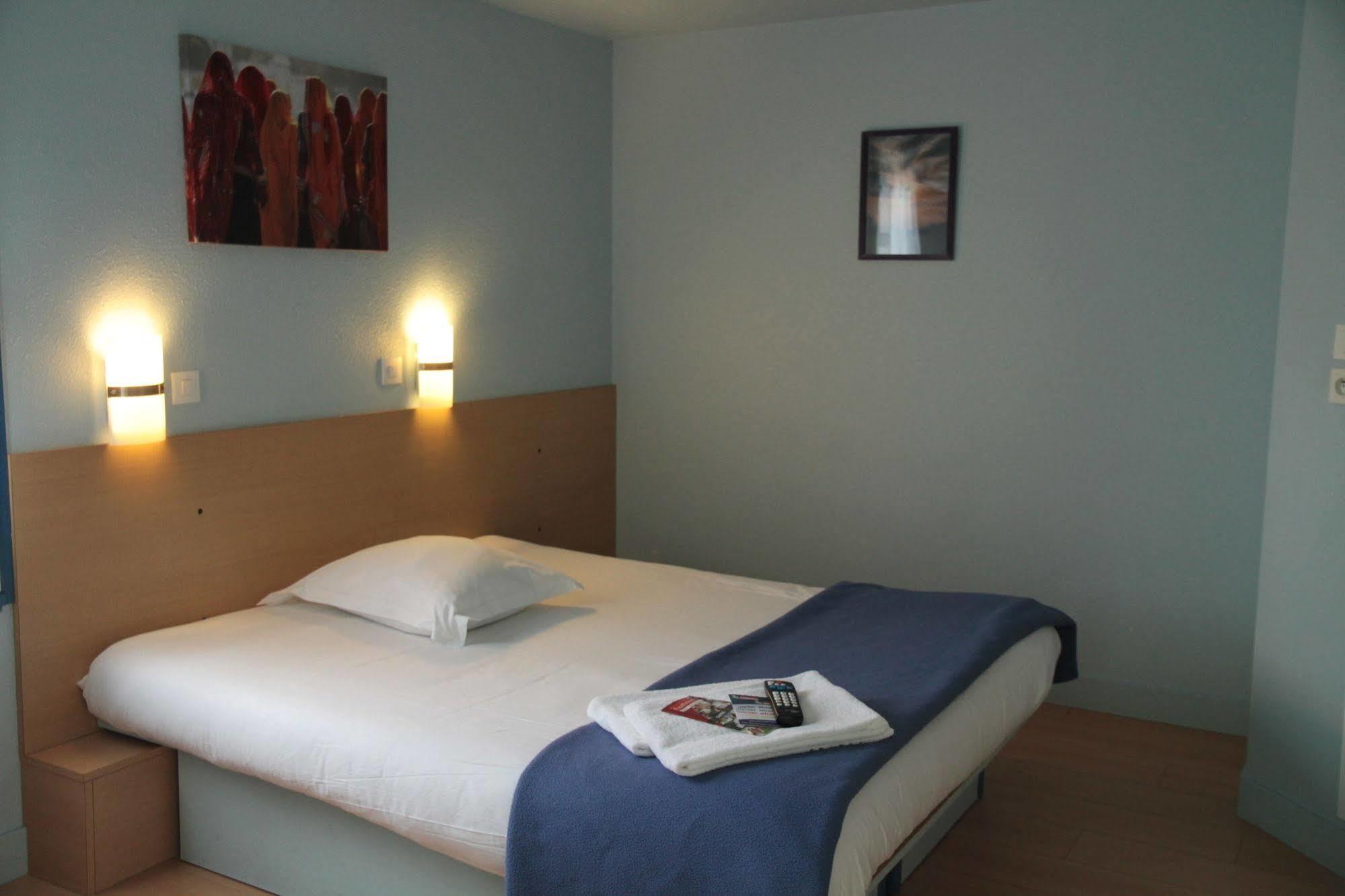 Fasthotel Caen Memorial Zewnętrze zdjęcie